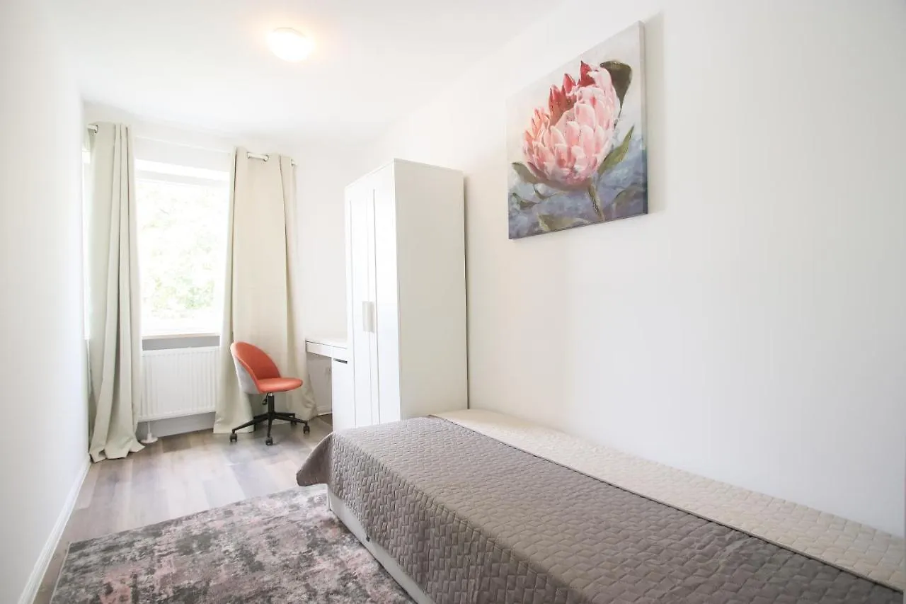 Modernes Und Zentrales 4 Zimmer Apartment Hamburg
