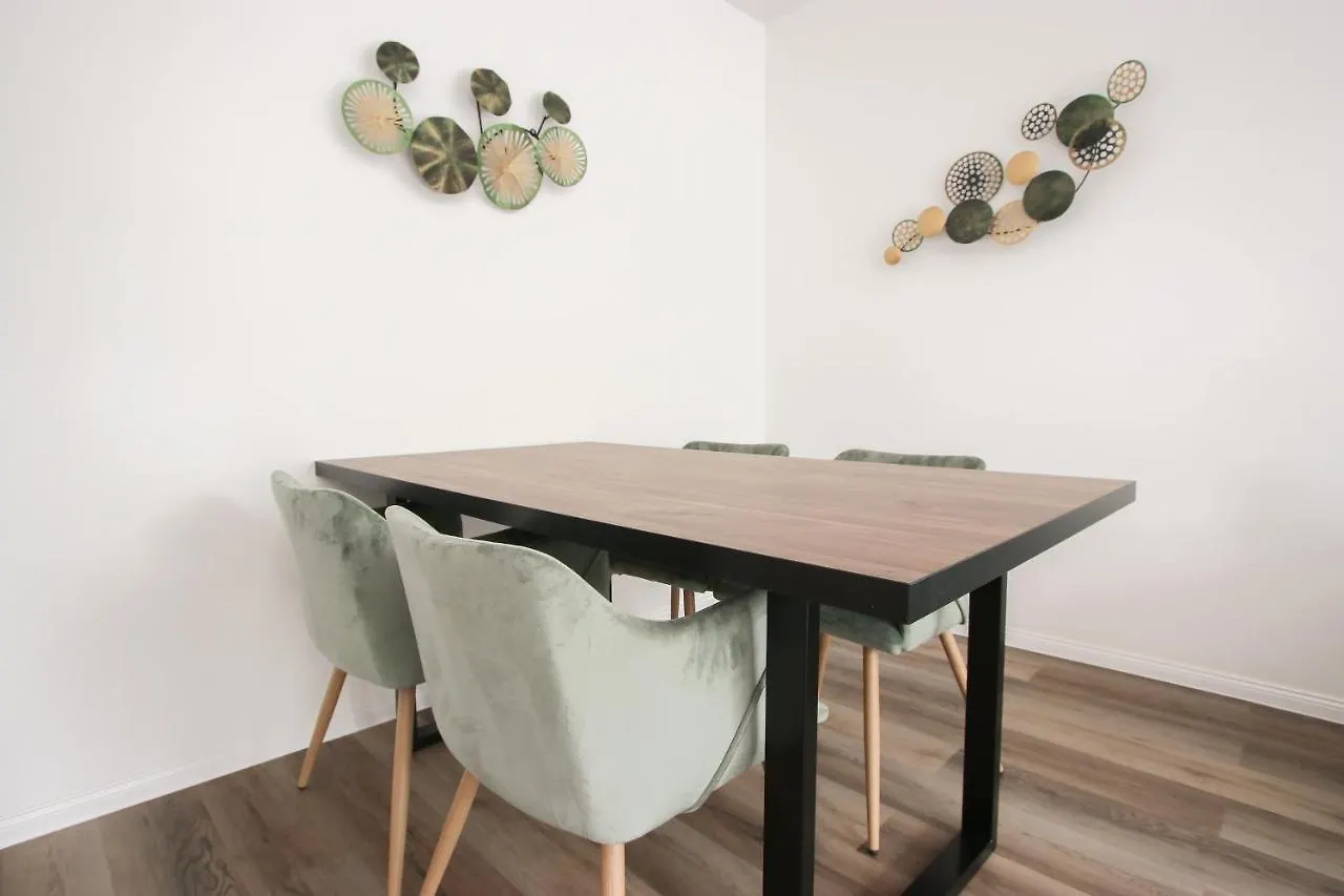 Modernes Und Zentrales 4 Zimmer Apartment Hamburg